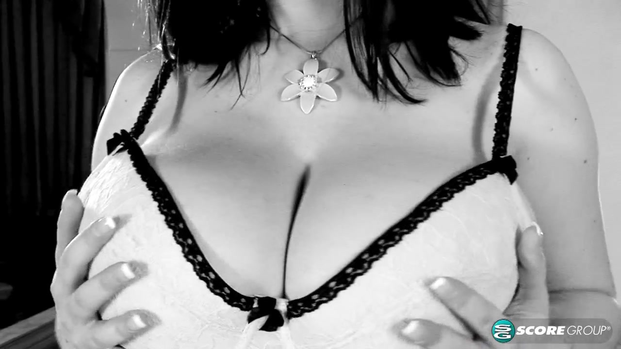 It's Karina's World. We Just Live In It - ScoreLand