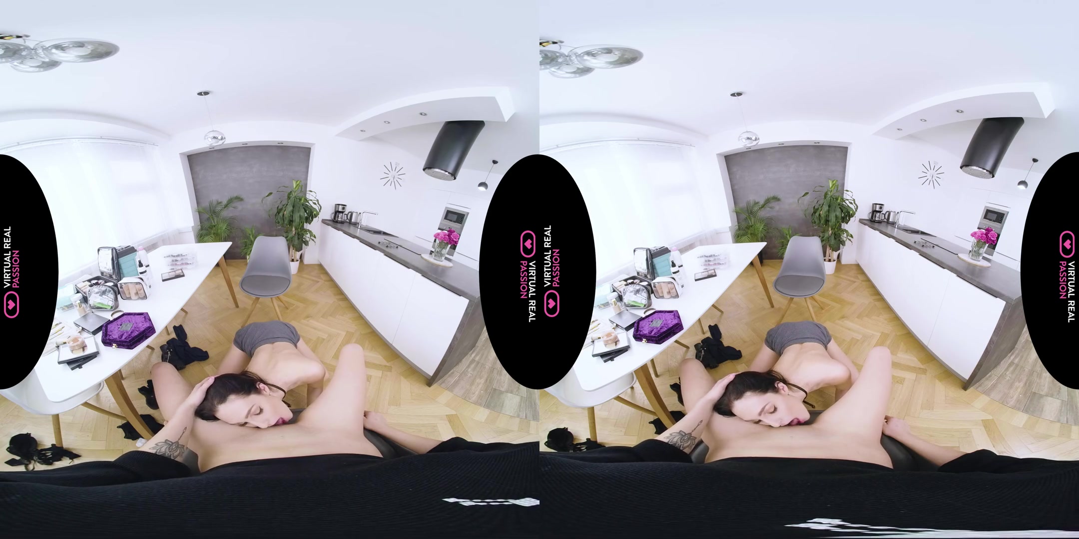 Stuck Up Celeb - Lesbian POV VR - SexLikeReal