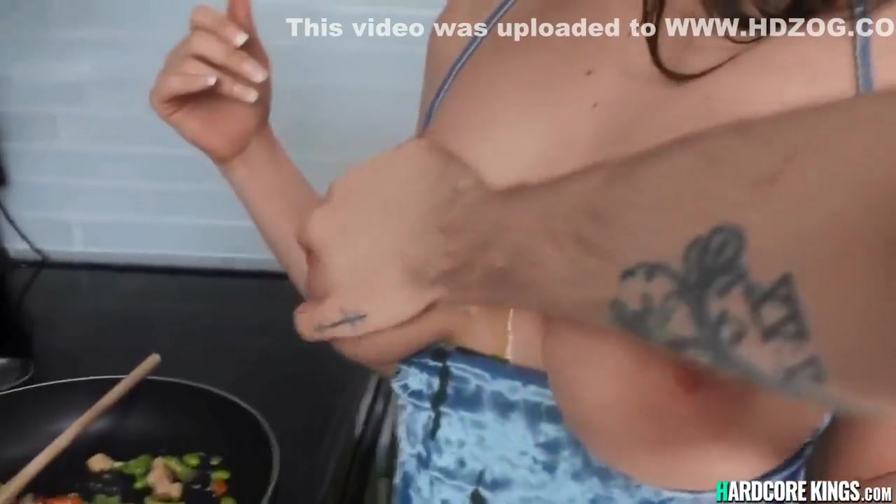 Natural Busty Gf Pov Banged In Kitchen