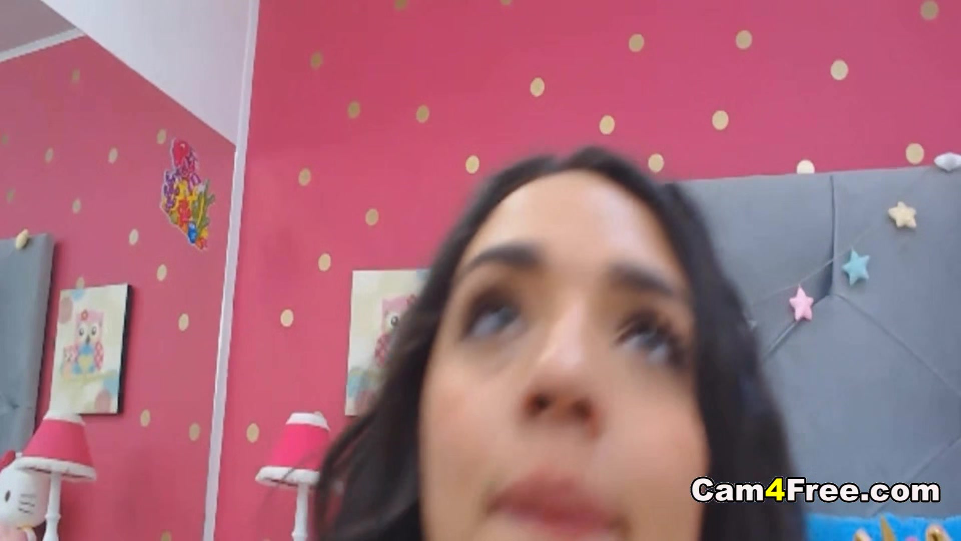 Sexy Hot Brunette With Pretty Face Fingering