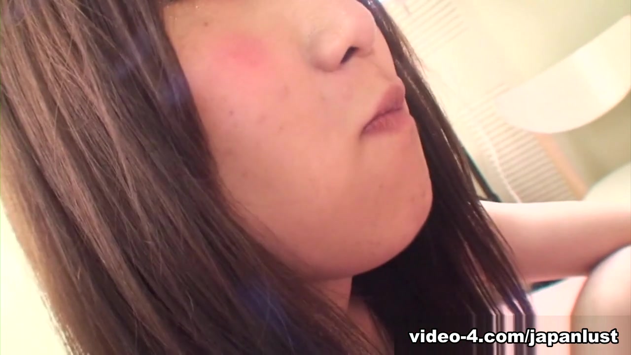 First Time Skinny Japanese teen 18+ - JapanLust
