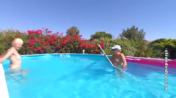 Meg And The Pool Cleaner