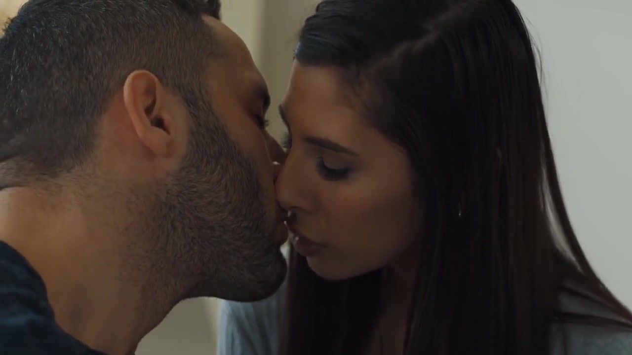 Gianna Dior In Holding Out And Giving In