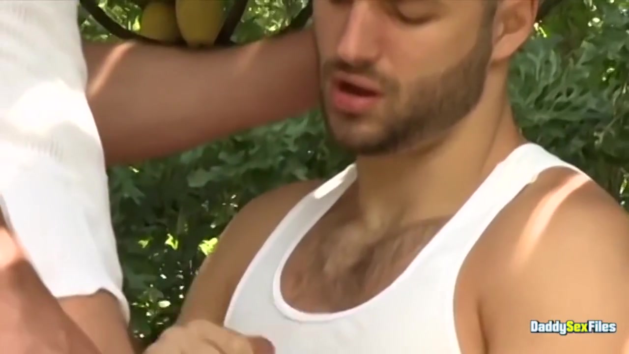 His Pals Join In A Messy Foursome Jerk Off Session - Gay Porn, David Chase And Chad Brock