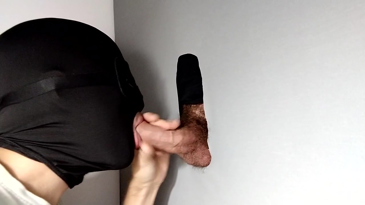 Hairy Straight Personal Trainer Comes To Gloryhole For The First Time Cums Without Telling Me