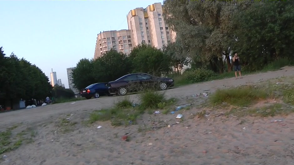 Bitch sucks and fucks while on a public beach