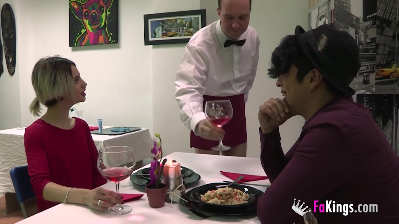 Alternative suicide girl and latin lover fuck diner