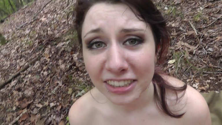 Drilled and Cum discharged his girlfriend in the forest