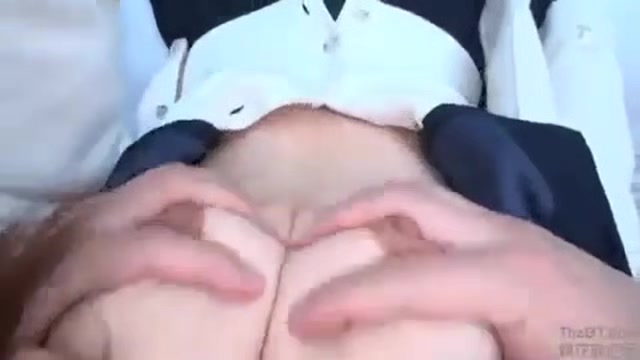 00680,A good woman is in full sex appeal!