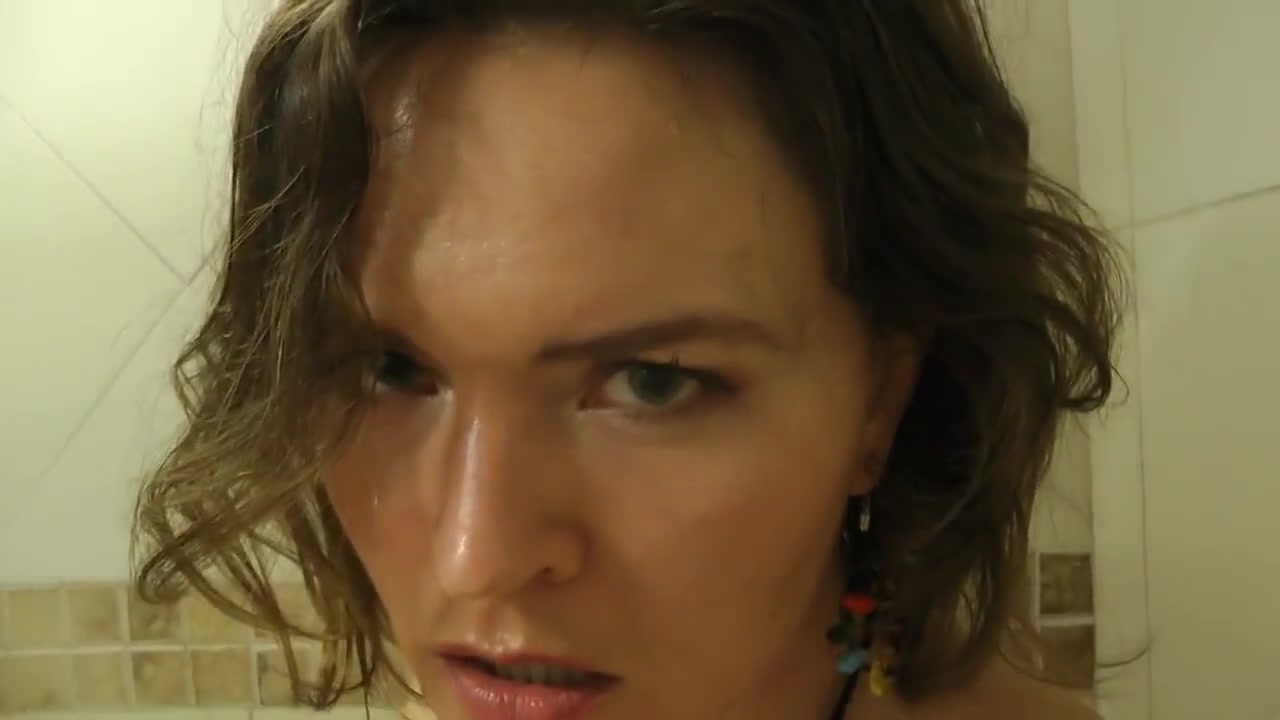 Krissy Lynn In Step Sister In The Shower