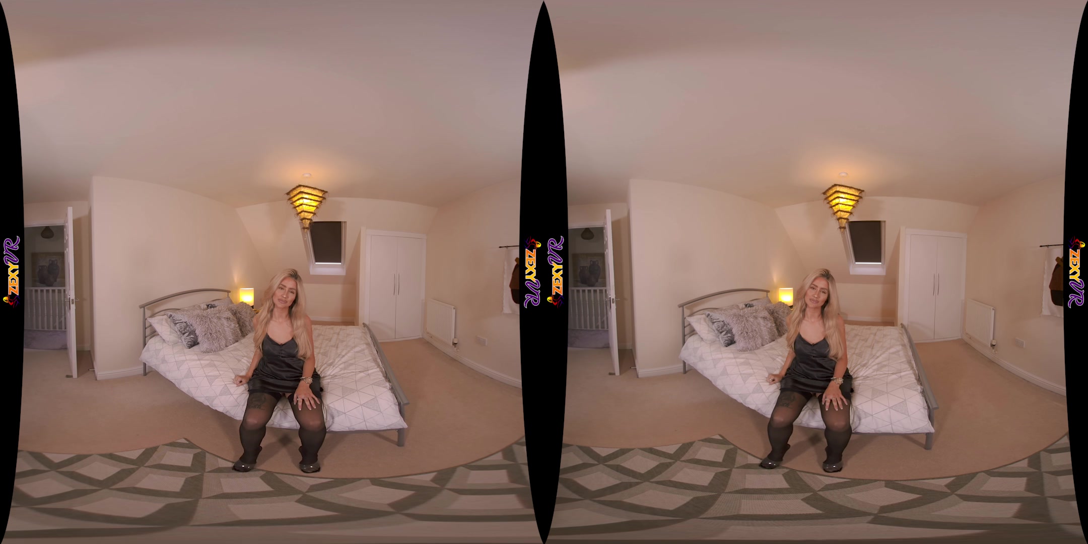 Fun On The Bed featuring Sasha - ZexyVR