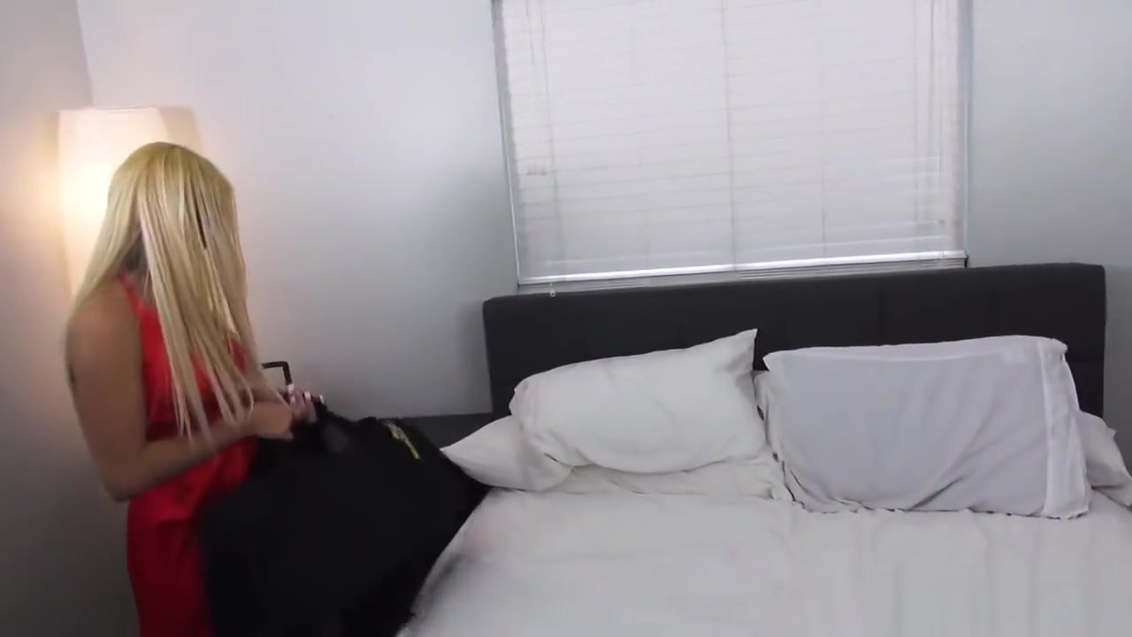 Stepsister Aspen Romanoff Gets Stepbrother Love