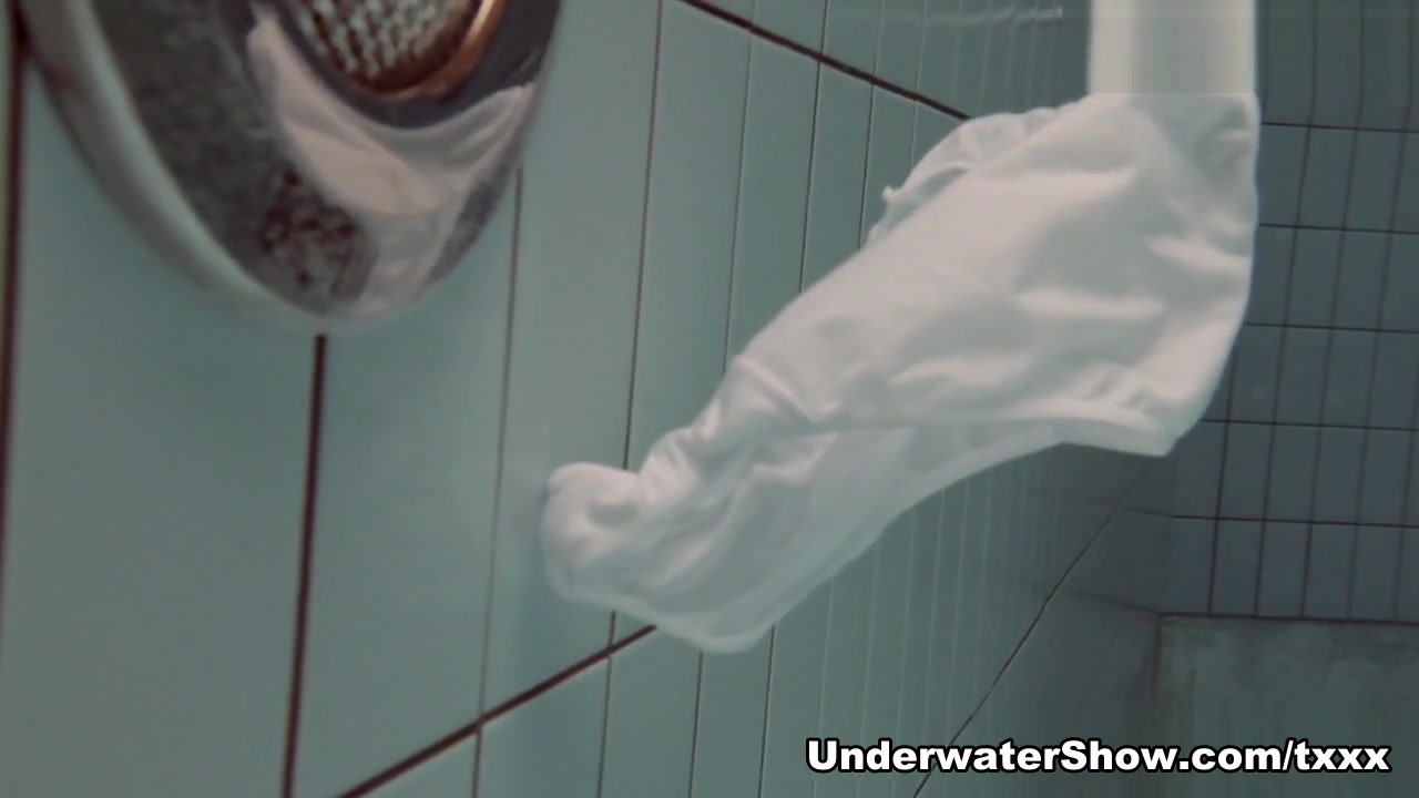 Loris Video - UnderwaterShow