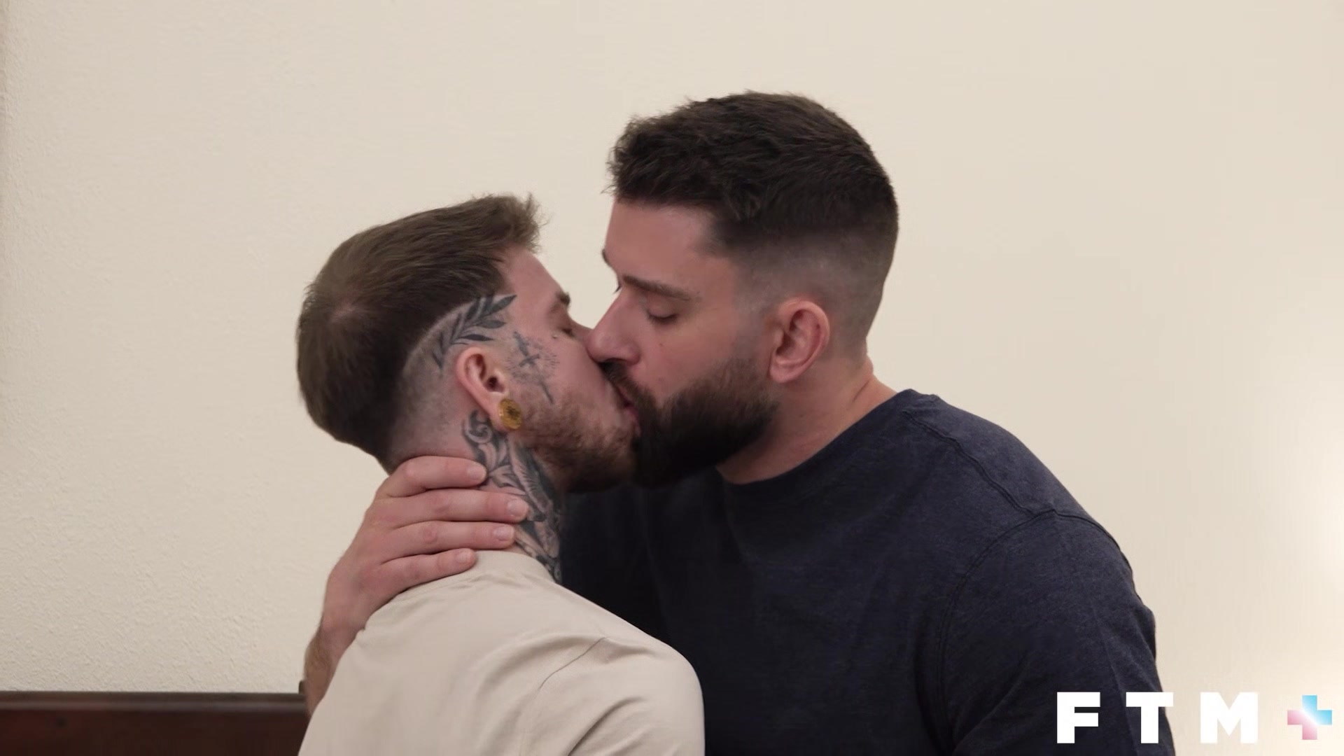 FTM Men - DILF J.D. Manning breeds Atlas Alexander with his big cock raw