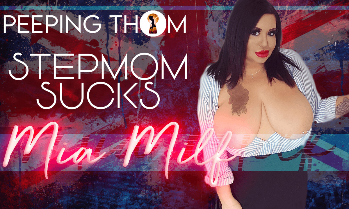Stepmom Sucks - PeepingThom