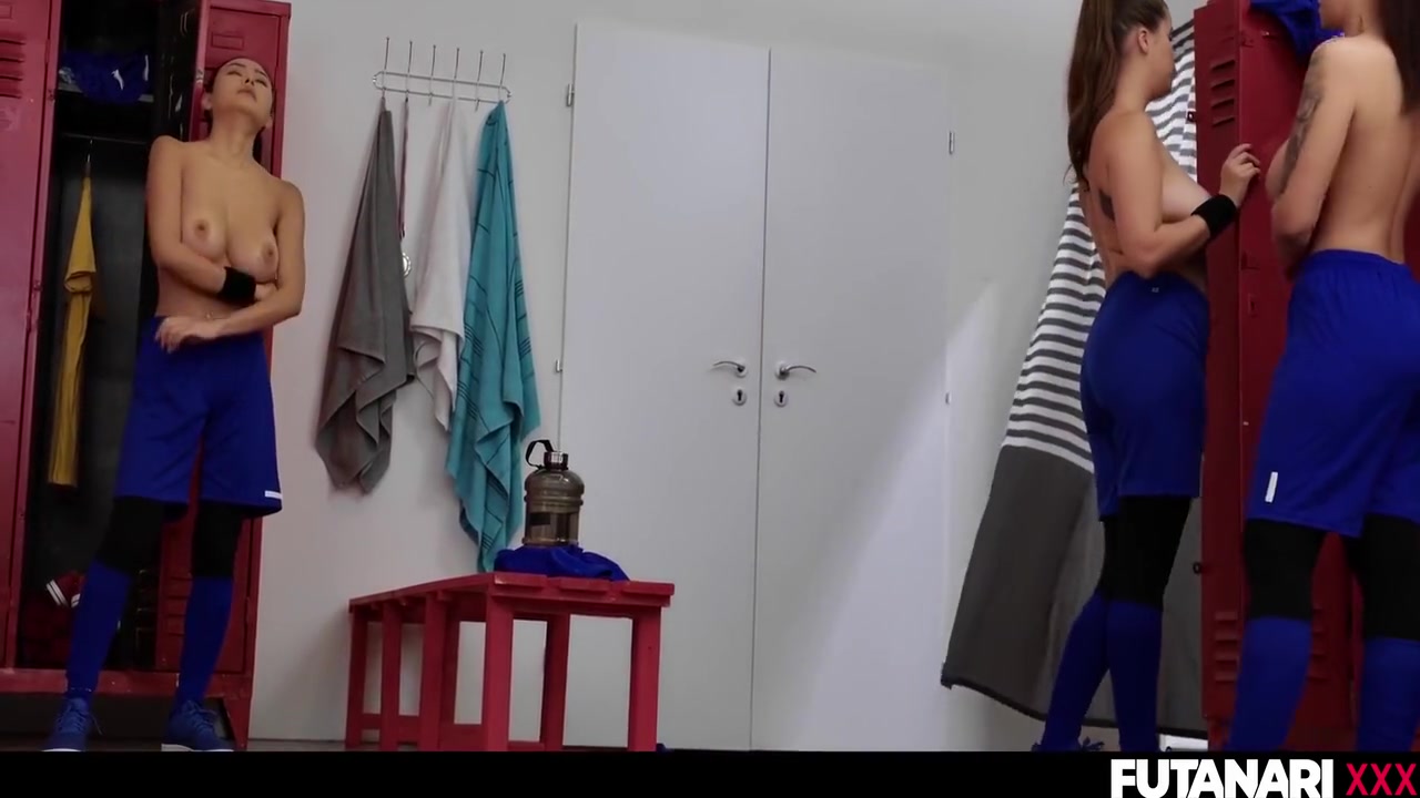 Locker Room Pt.2 - Jennifer Mendez And Rae Lil Black