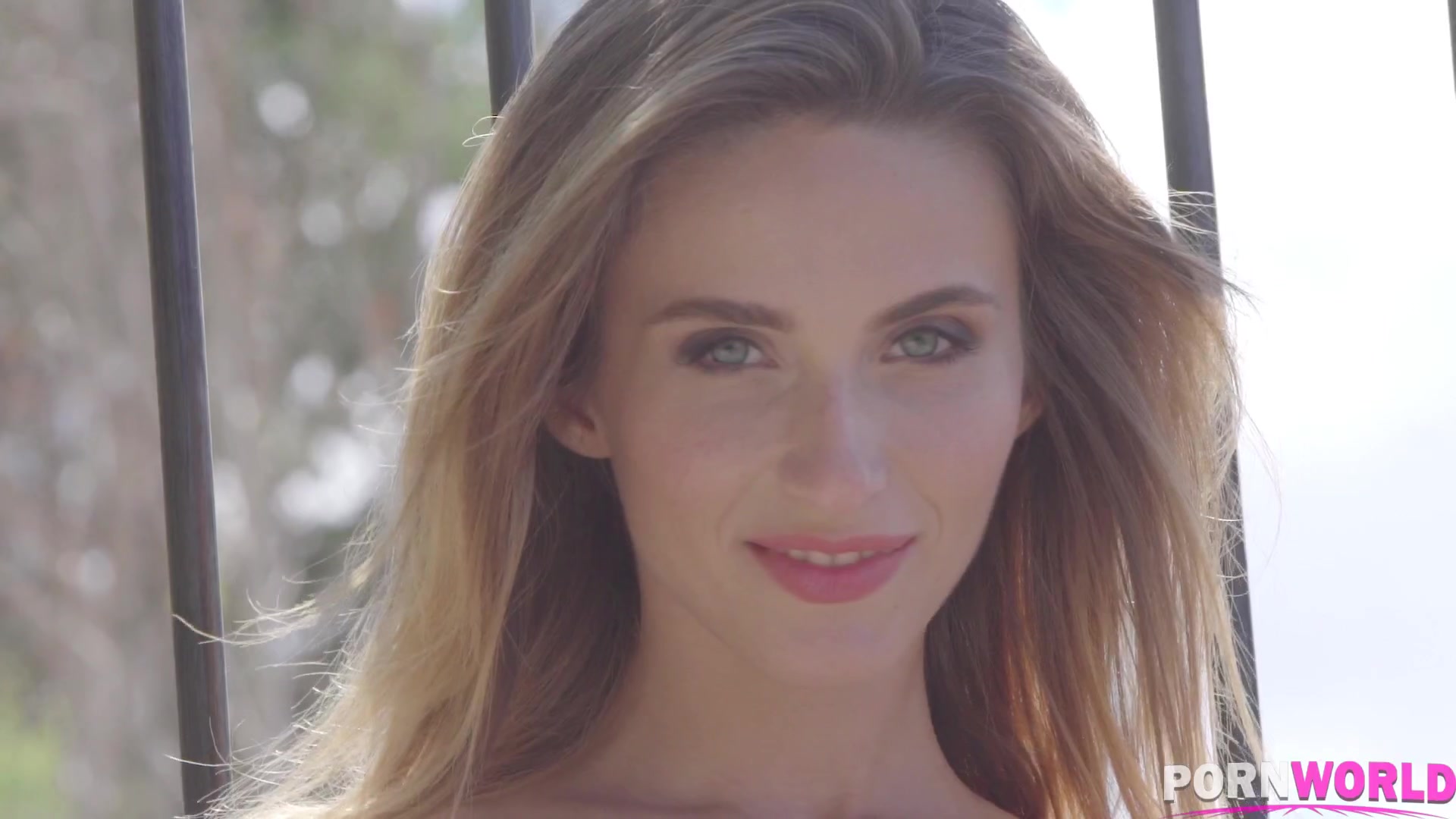 Hot Ukranian wants In - Sexy Striptease is the Key - PornWorld