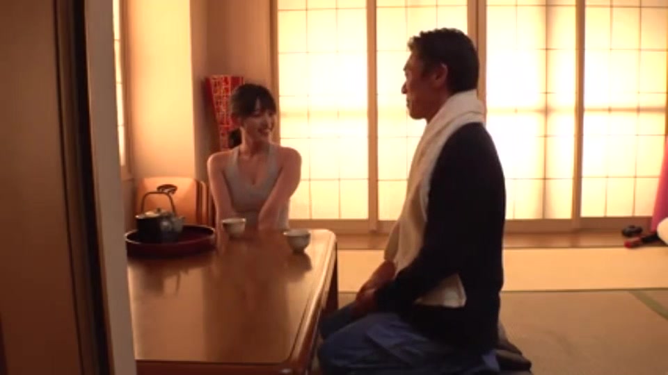 05935 Married woman affair SEX