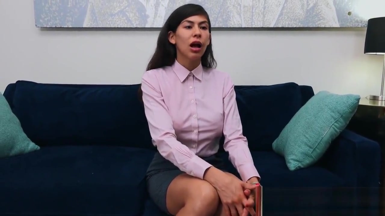 PropertySex Factory Worker Enjoys Perks of a Good Real Estate Agent