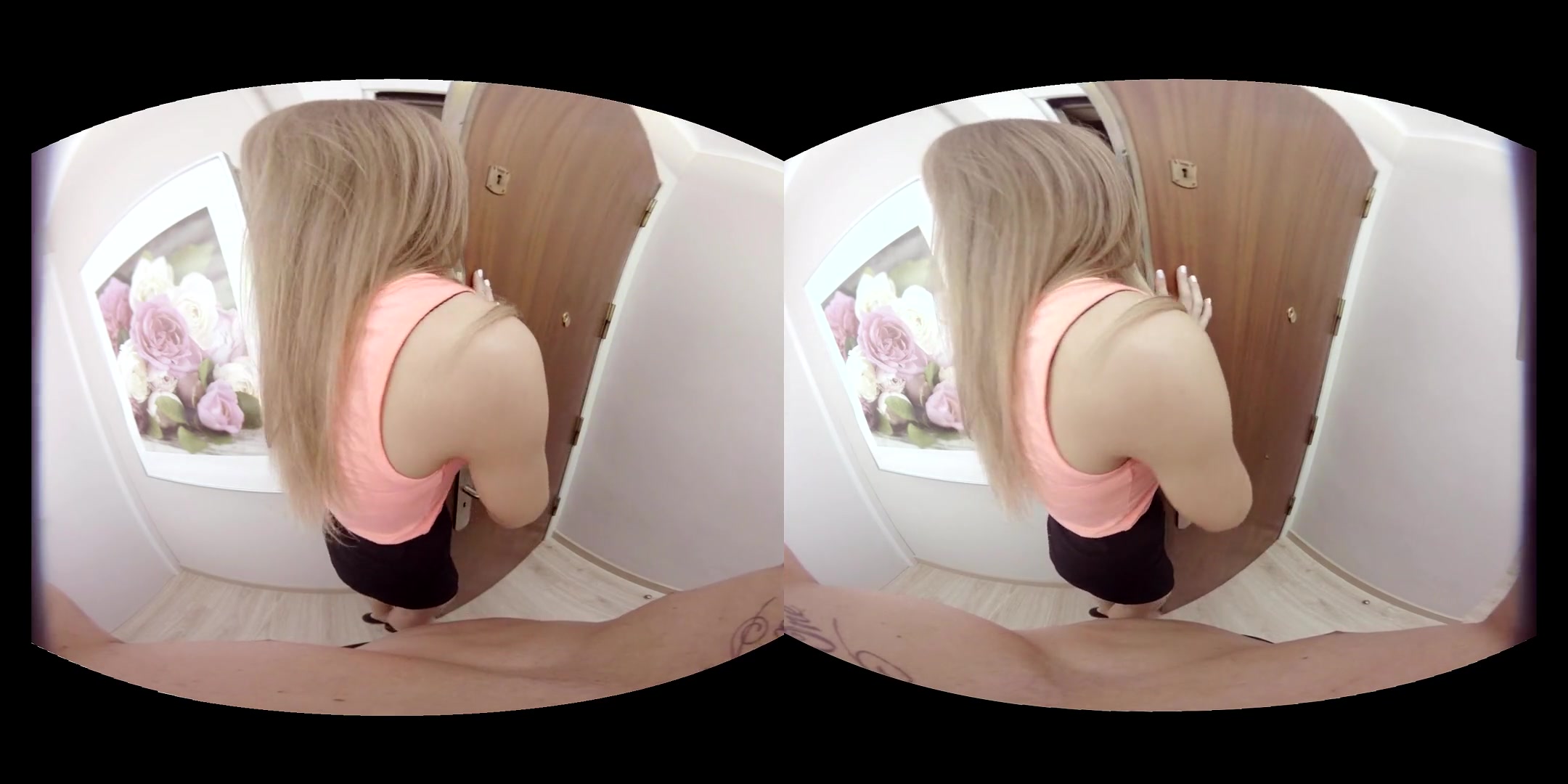 Viola Oh in Lost Panties - VirtualRealPorn