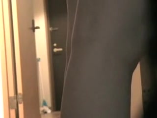 Japanese mature woman flashing her body to pizza delivery guy