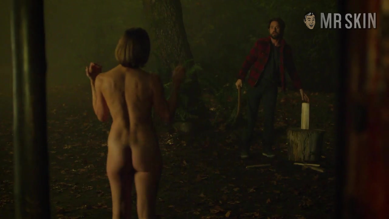 Taylor Schilling Serves Up Her Chow Hall In Orange Is The New Black - Mr.Skin