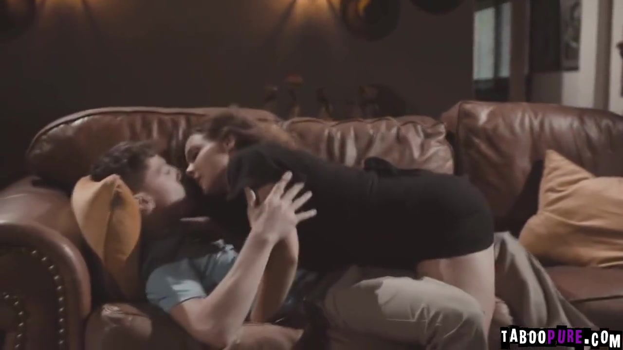 Weathy Natasha Is Sad And Rion Is There To Ease The Pai