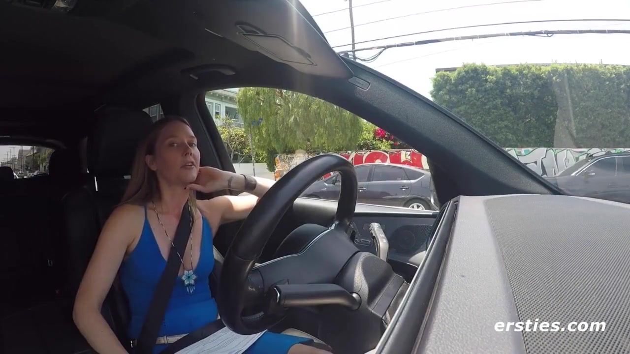 Star Has A Sexy Time In The Back Of Her Car