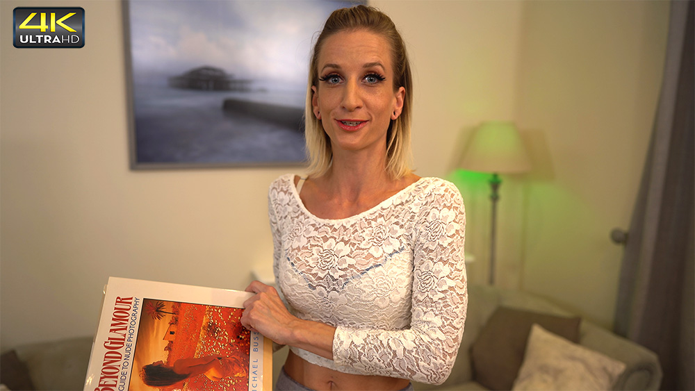 Luna Toxxxic - Fucking The Neighbour's Step son - Sexy Videos - WankitNow