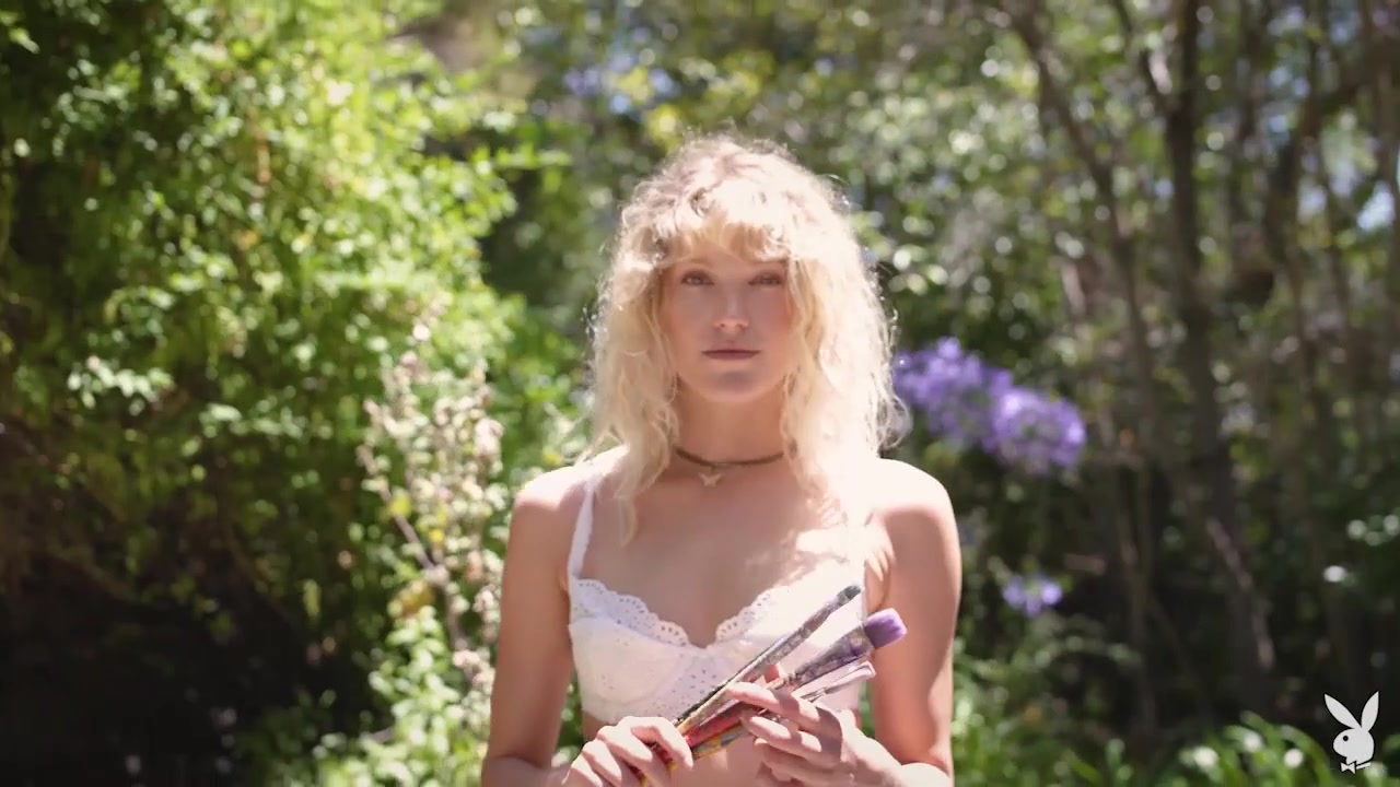 River in Al Fresco - PlayboyPlus