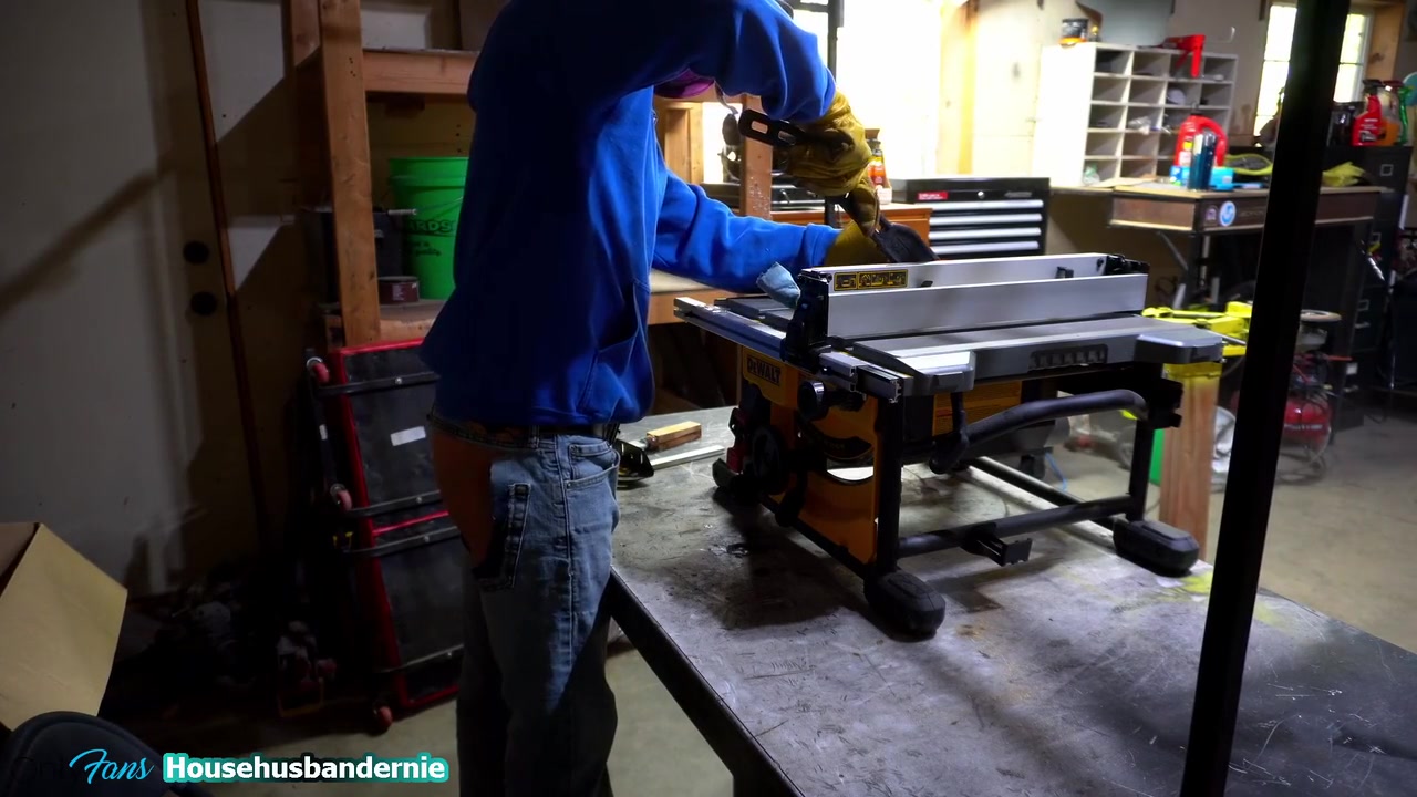 Knife Maker Exposes His Plugged Ass While Working In The Workshop