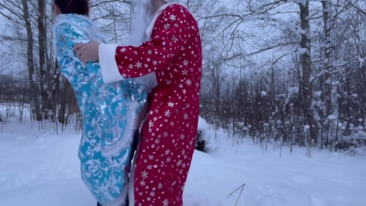 Frost Amused The Snow Maiden With His Dick. Miniature. Danakiss