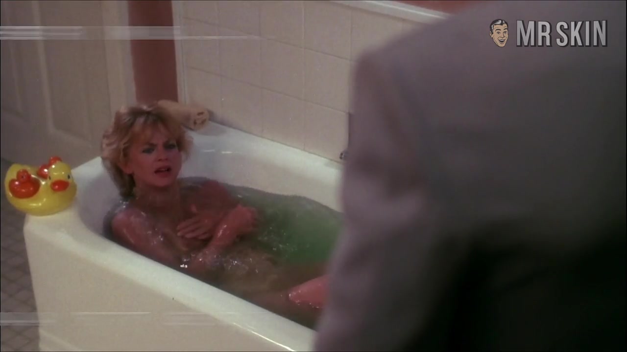 Battle of the Babes: Goldie Hawn vs. Kate Hudson - Mr.Skin