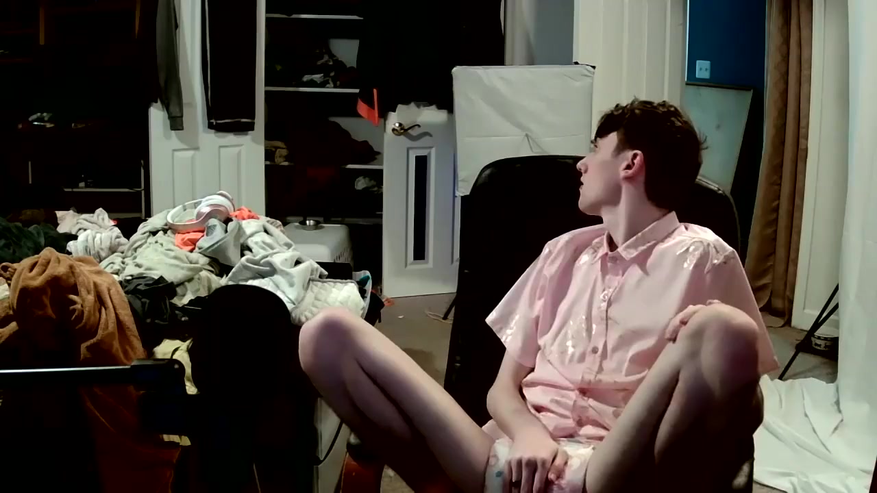 Twimk Caught In Sissy Diaper By Professor