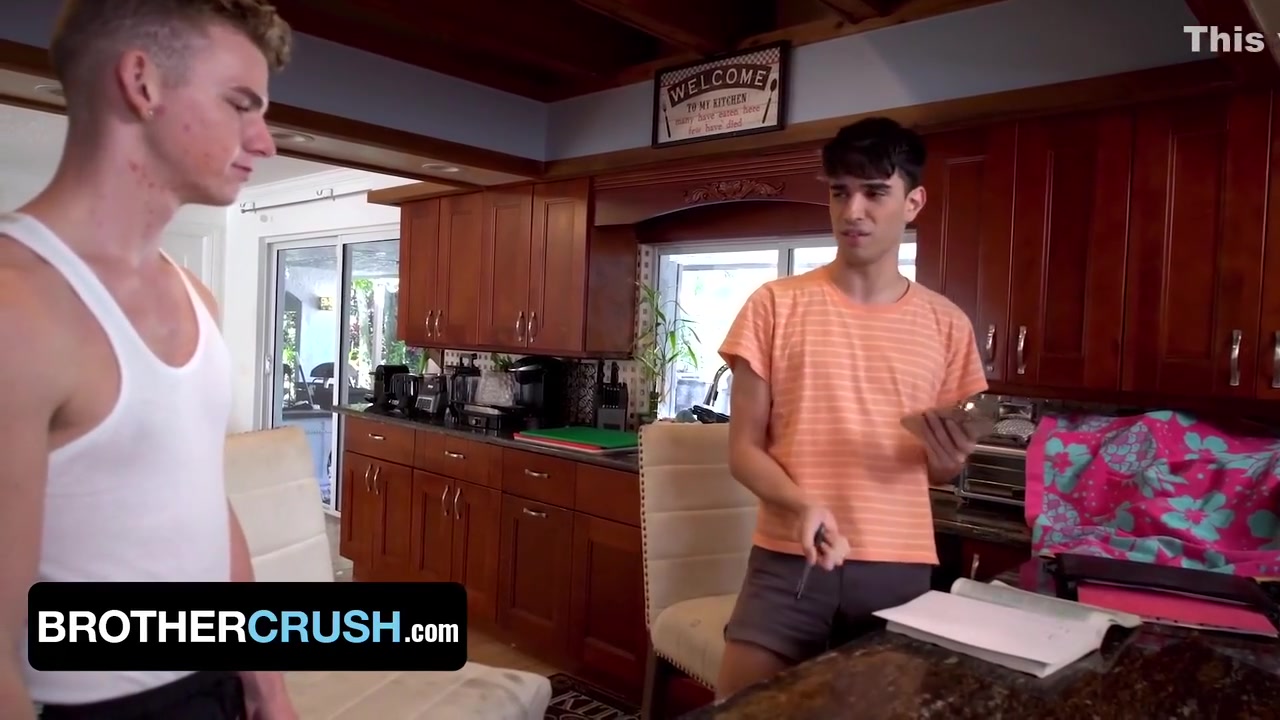 Curious Twinks Have A Taboo Measuring Contest - Jack Waters And Rob Quin