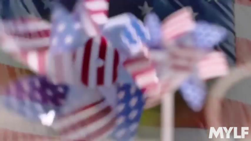 Independence Day Pussy Play - MYLF