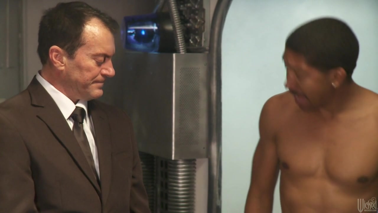 Alektra Blue, India Summer, Jessica Drake, Kaylani Lei, Misty Stone In Men In Black: A Hardcore Parody, Scene 8