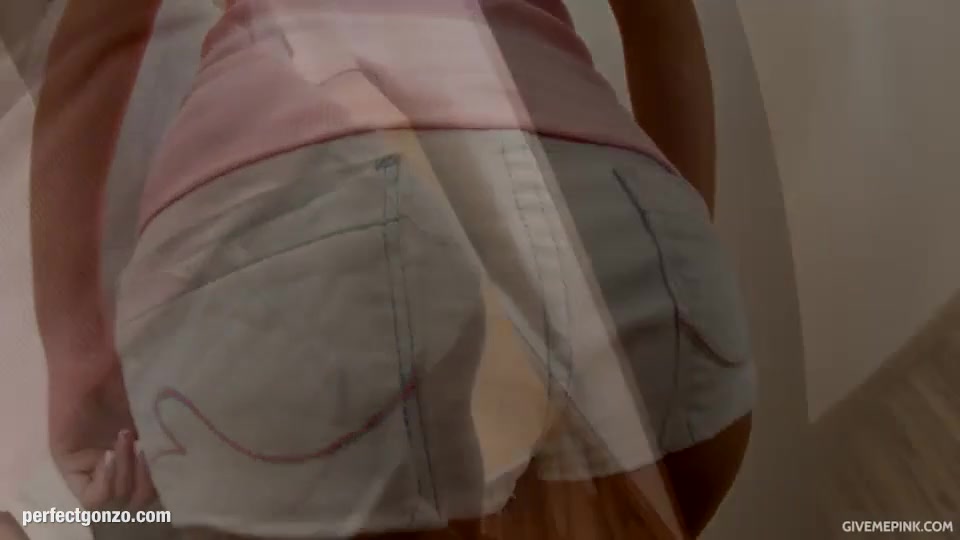 Hot solo girl Alexis Brill masturbating fingering on Give Me Pink