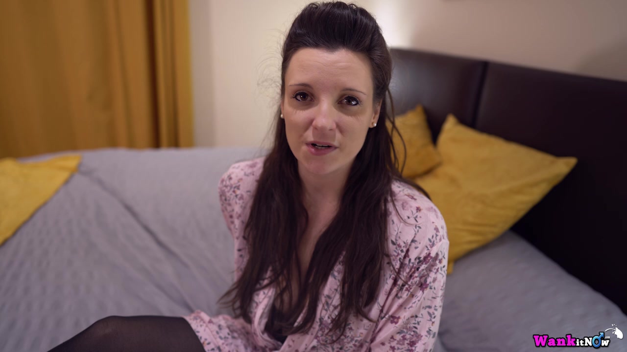 Ivy - Naughty Step Daughter: - Sexy Videos - WankitNow