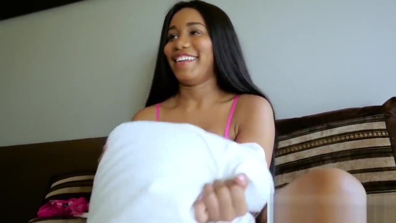 Amateur stepsis pounded