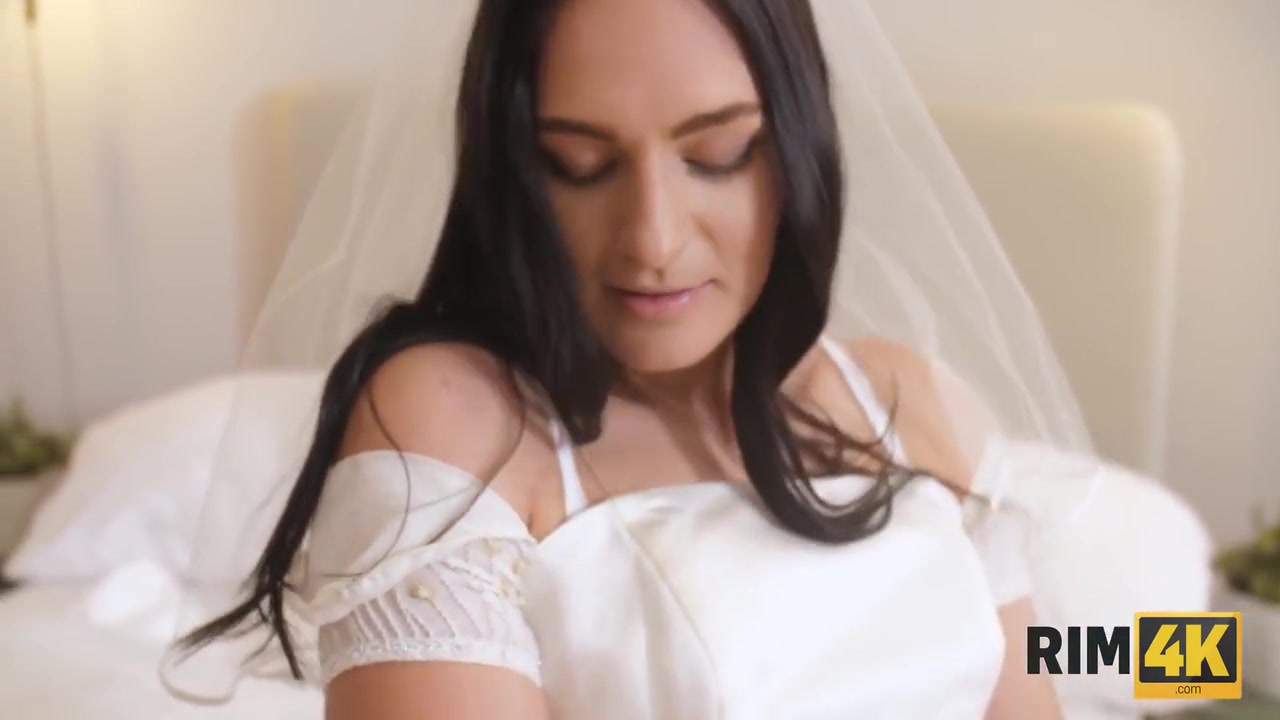 Sexual Surprise On His Wedding Day!
