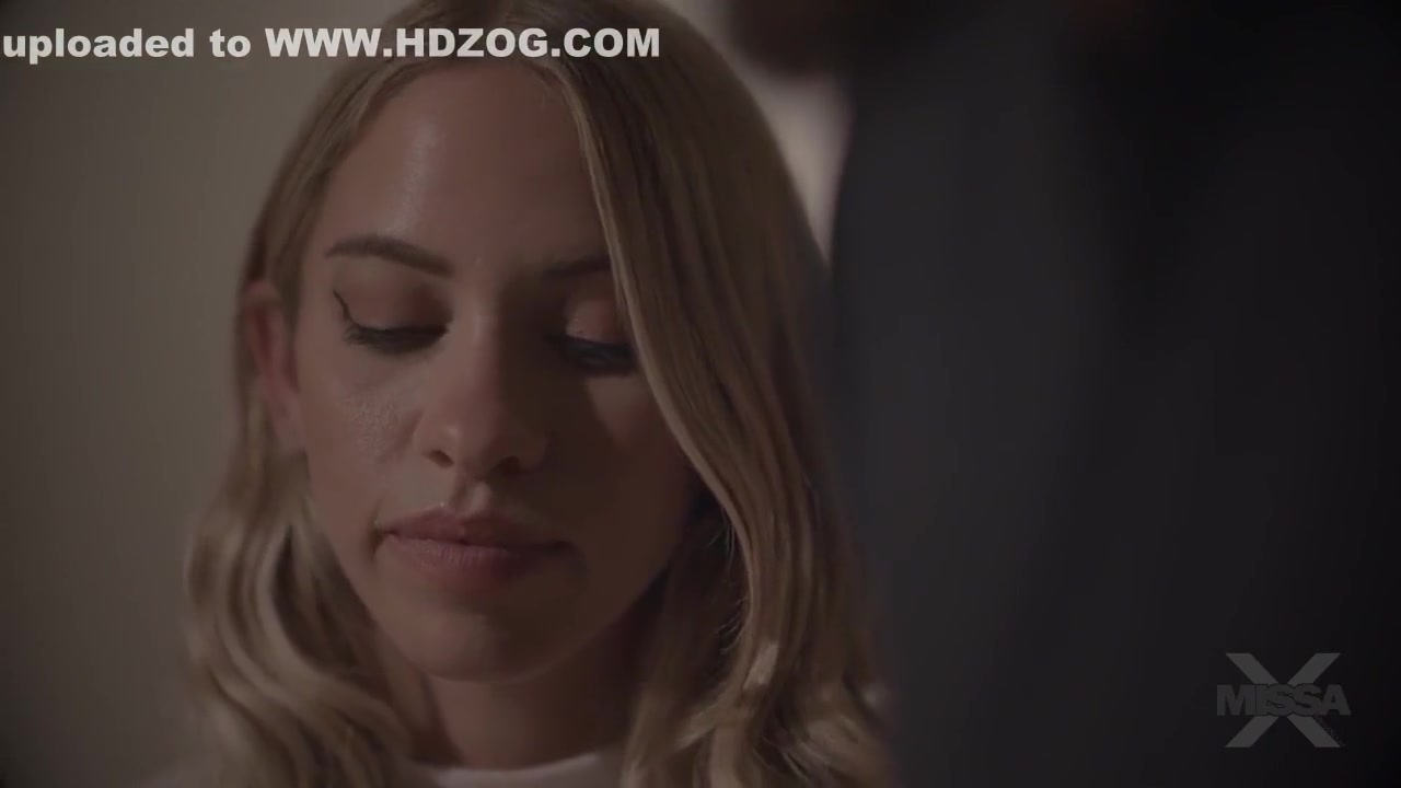 Khloe Kapri In Out Of The Blue