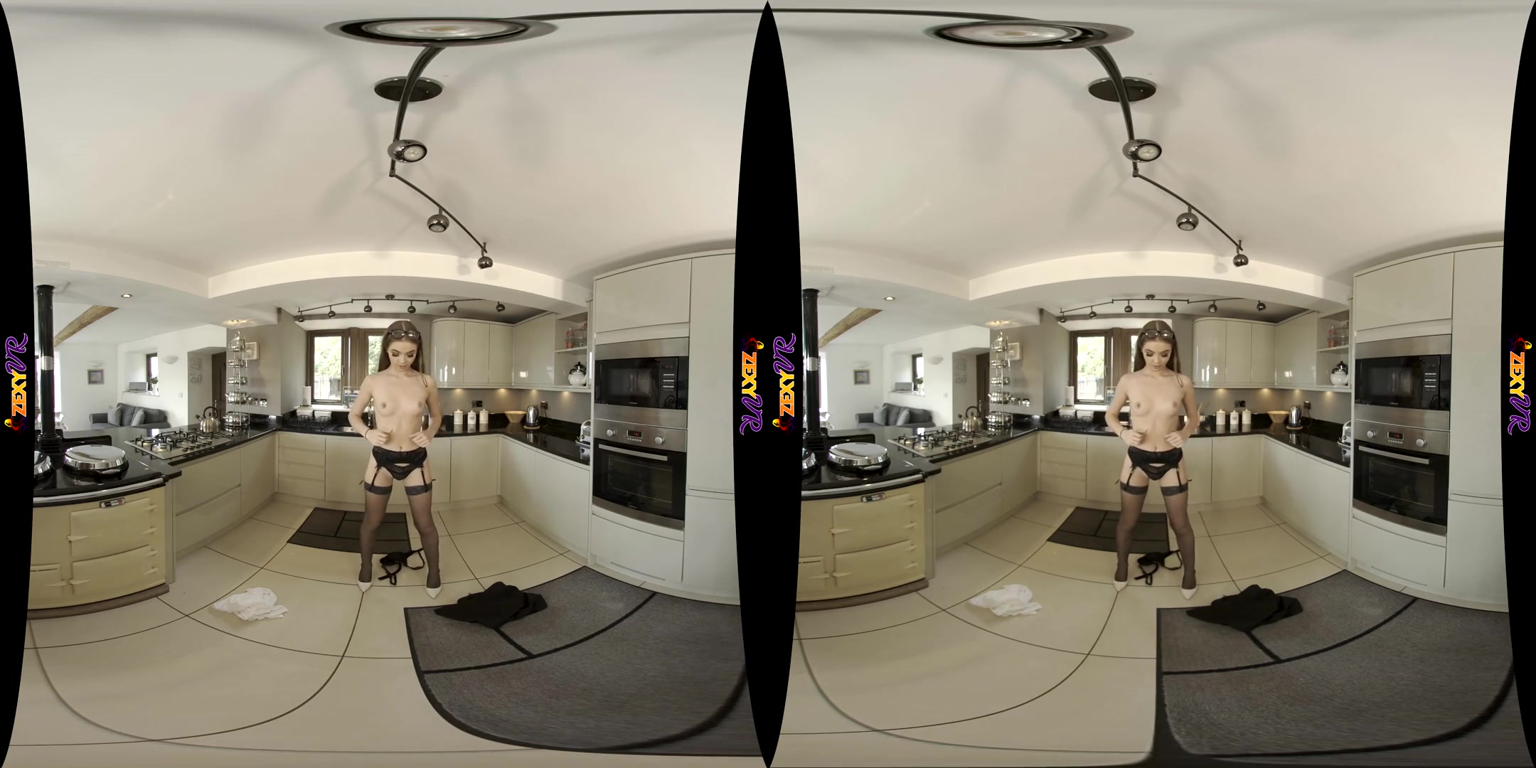 Aren't I Sexy? - SexLikeReal