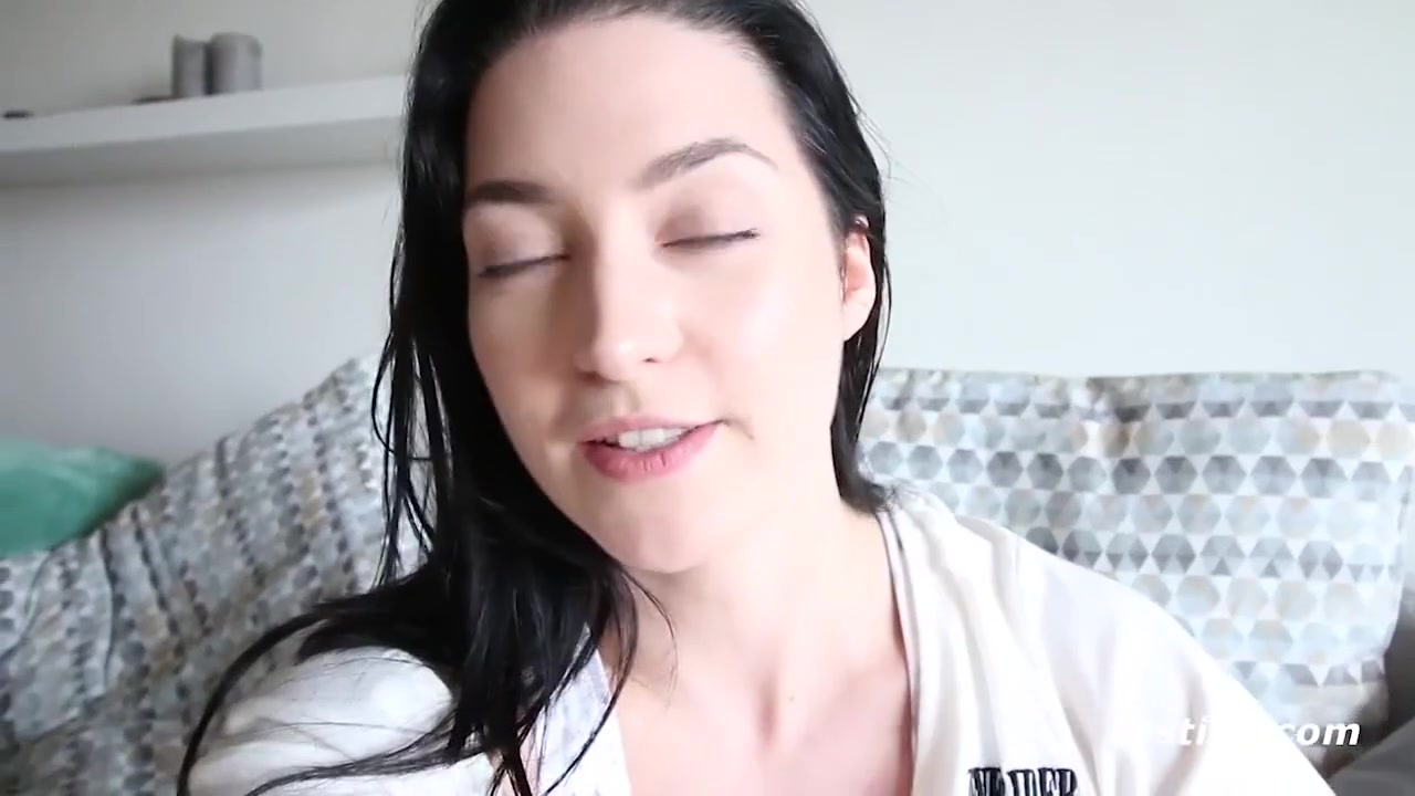 Domino Gets Off Hard Using Anal Toys While Playing With Herself