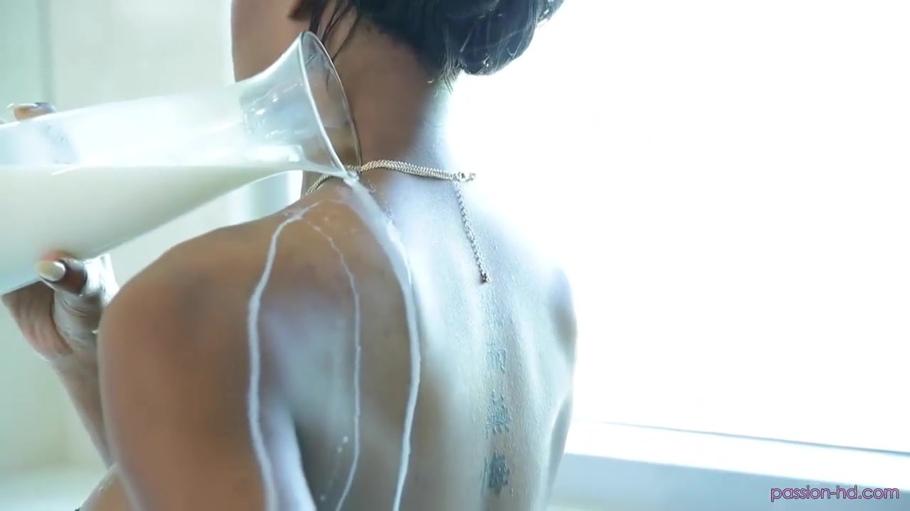 Nadia Jay - Milk Bath