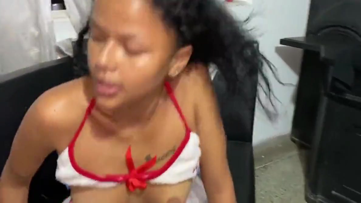 Relief To The Patient From His Pain With A Good Blowjob And A Good Fuck