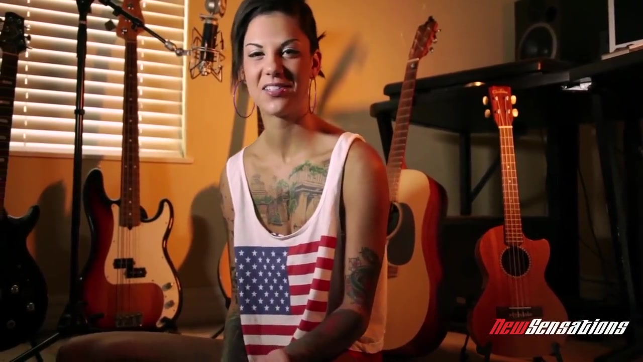 Meet Bonnie - Bonnie Rotten
