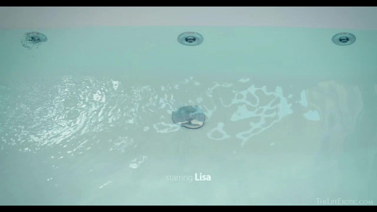 Deep Clean - Lisa - TheLifeErotic