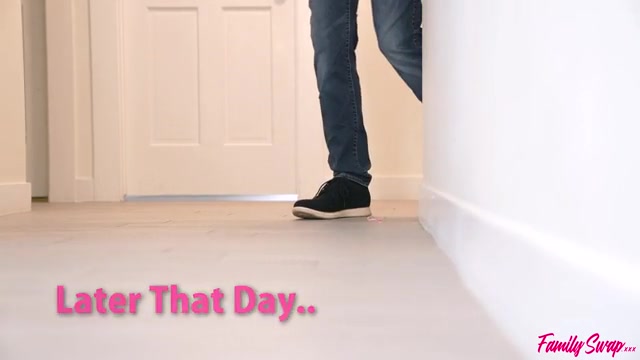 Swapmoms April Fools Prank Has Everyone Cumming - S8:E10 - Nubiles-Porn