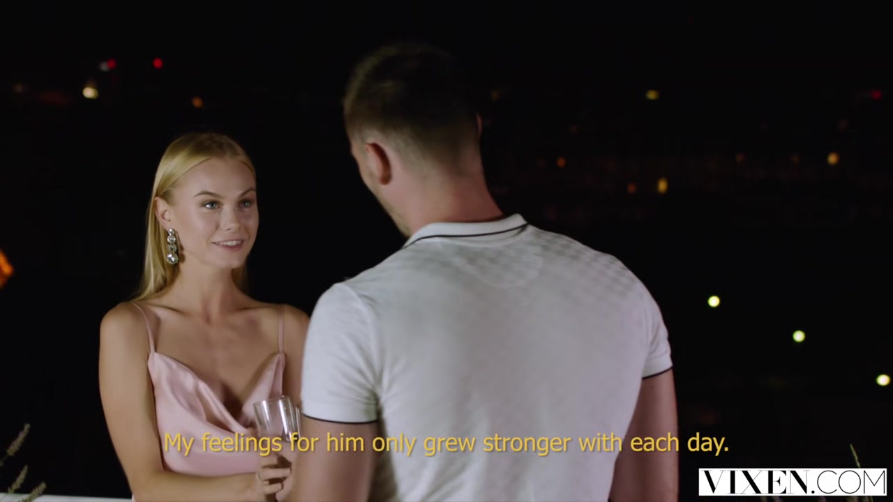 VIXEN Perfect Beauty Hooks Can't Wait For Passionate Paris Sex